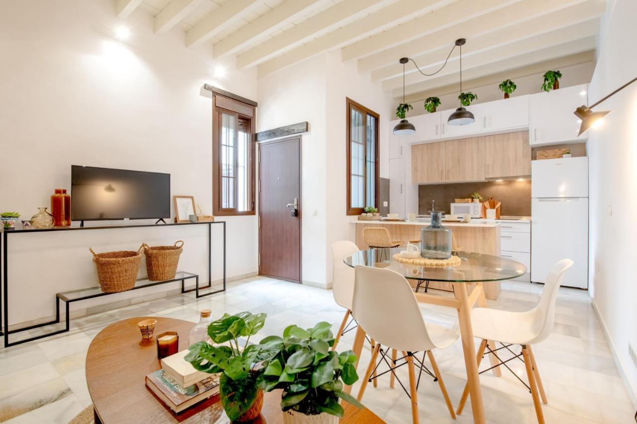 Home2Book Amelia'S Pottery, Triana Sevilla Buitenkant foto